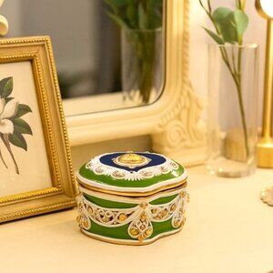 Italian Romantic Cameo Trinket Box Heart Shape Pierced Porcelain Jewelry Storage